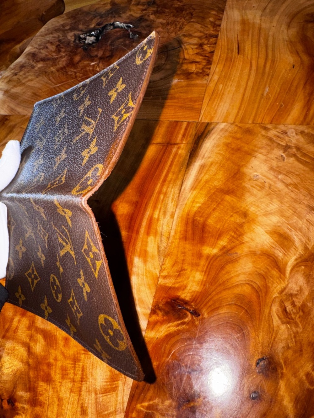 Authentic  Louis Vuitton Monogram Bill/ Card Holder brown monogram, wallet - Picture 5 of 16